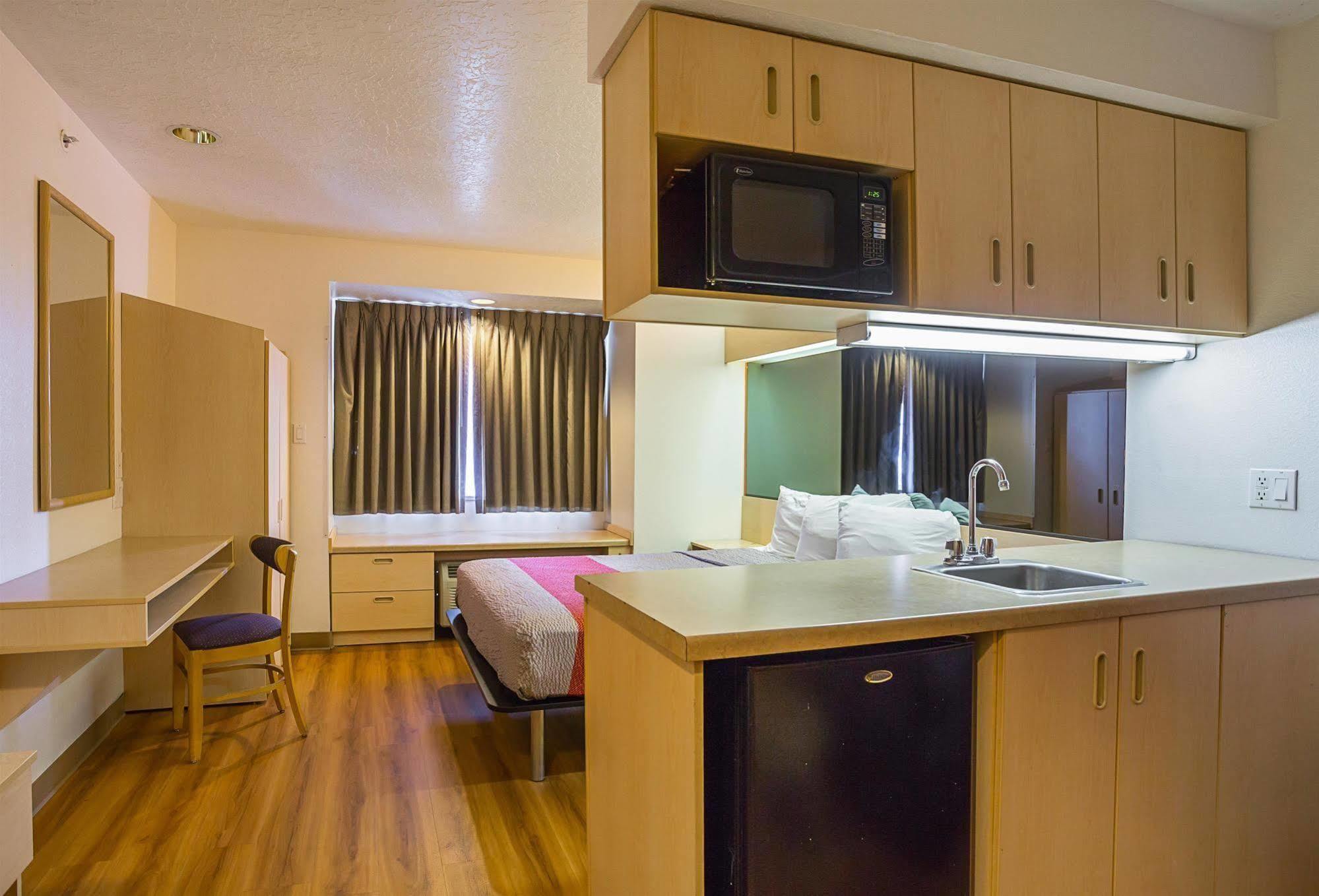 Motel 6-Bernalillo, Nm ภายนอก รูปภาพ